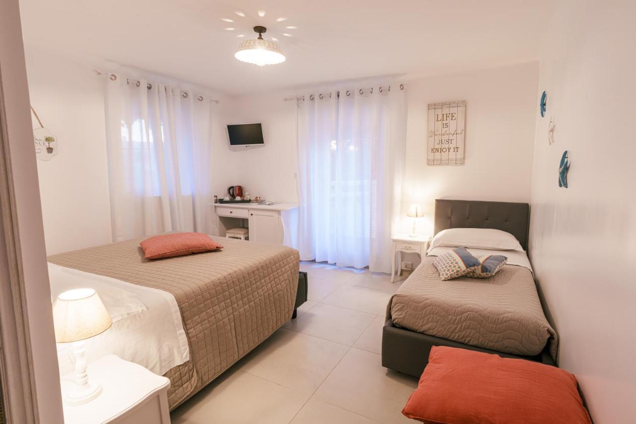 فندق La Terrazza Sulla Rupe Relais أوستوني المظهر الخارجي الصورة