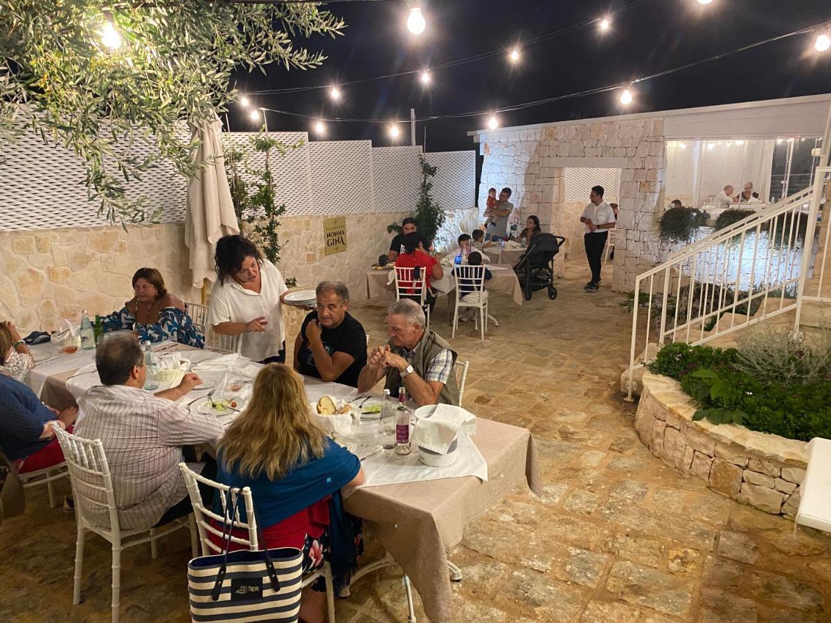 فندق La Terrazza Sulla Rupe Relais أوستوني المظهر الخارجي الصورة