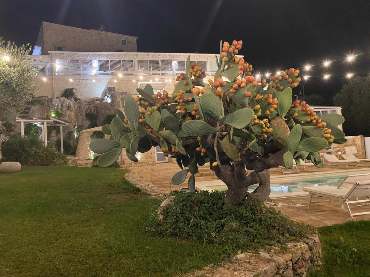 فندق La Terrazza Sulla Rupe Relais أوستوني المظهر الخارجي الصورة