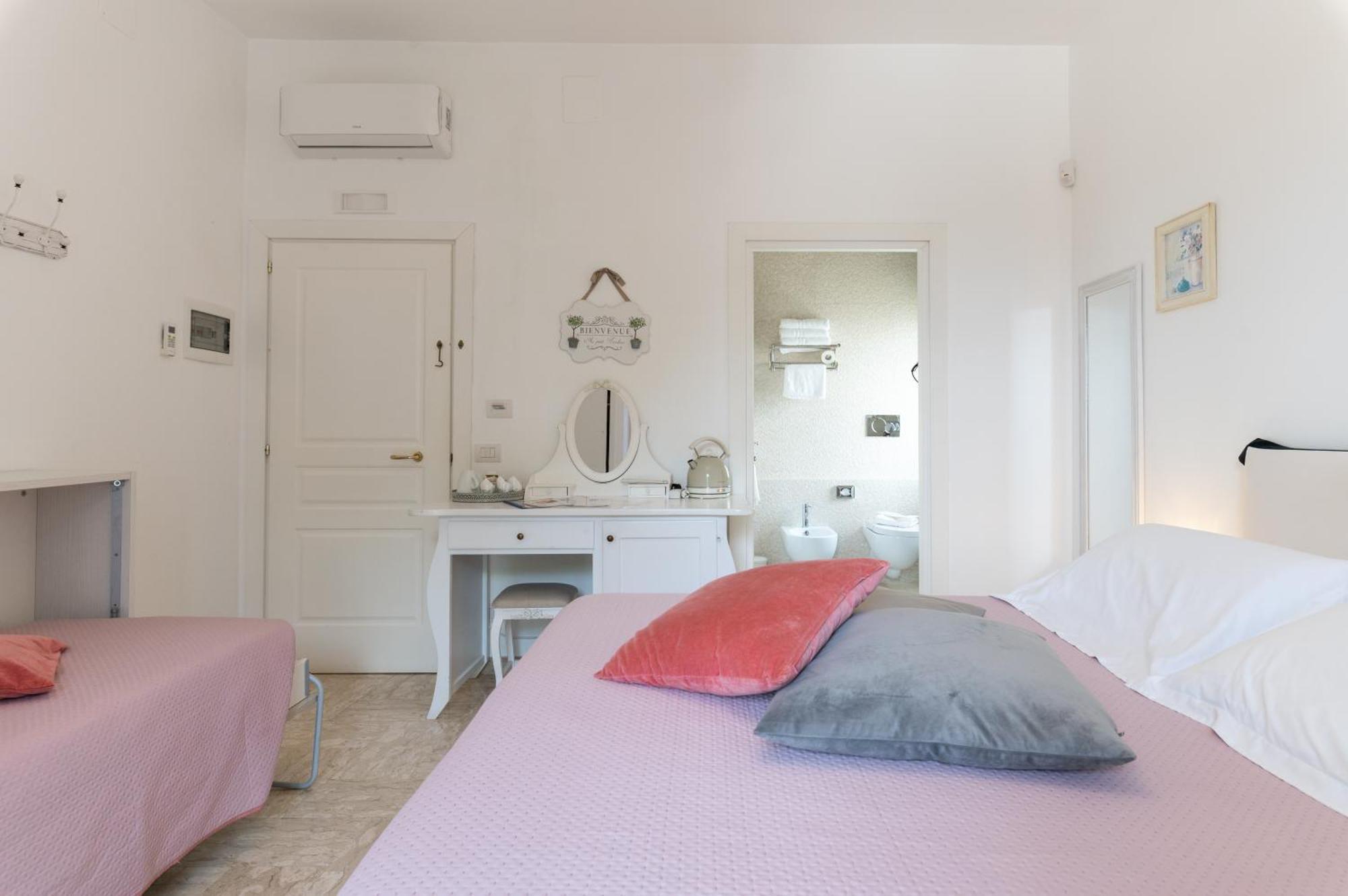 فندق La Terrazza Sulla Rupe Relais أوستوني المظهر الخارجي الصورة