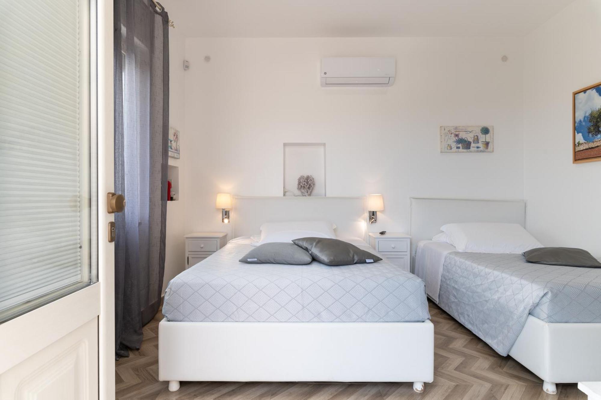 فندق La Terrazza Sulla Rupe Relais أوستوني المظهر الخارجي الصورة