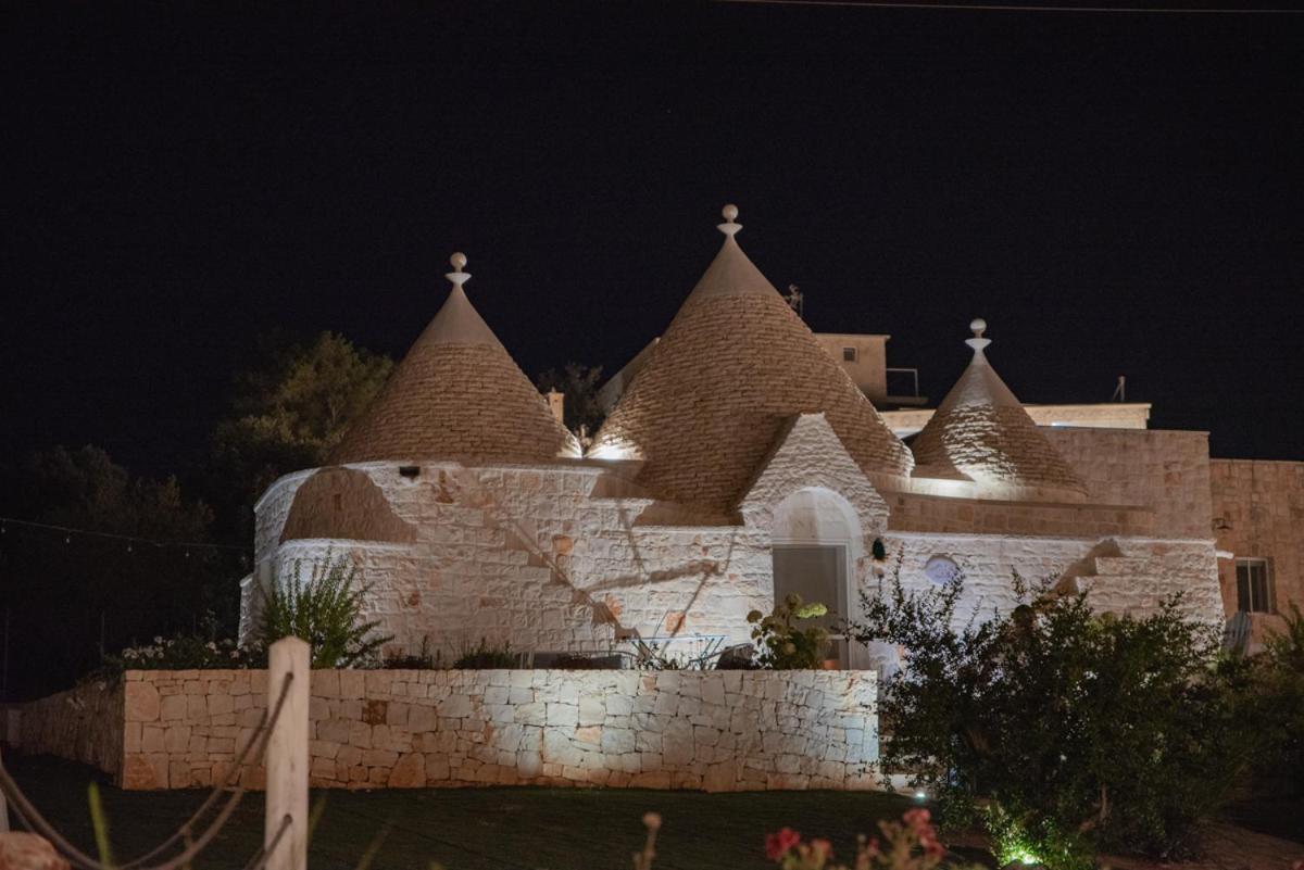 فندق La Terrazza Sulla Rupe Relais أوستوني المظهر الخارجي الصورة